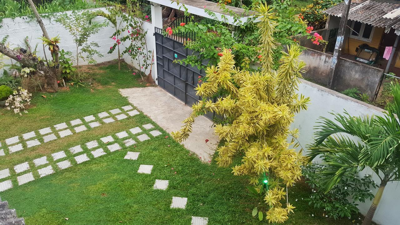 Villa Happy Home Bentota Exterior foto
